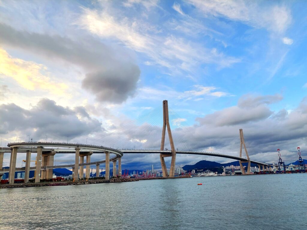 青鶴水邊公園釜山港大橋