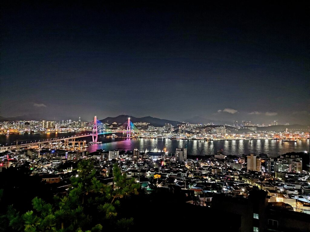 釜山港大橋港口夜景