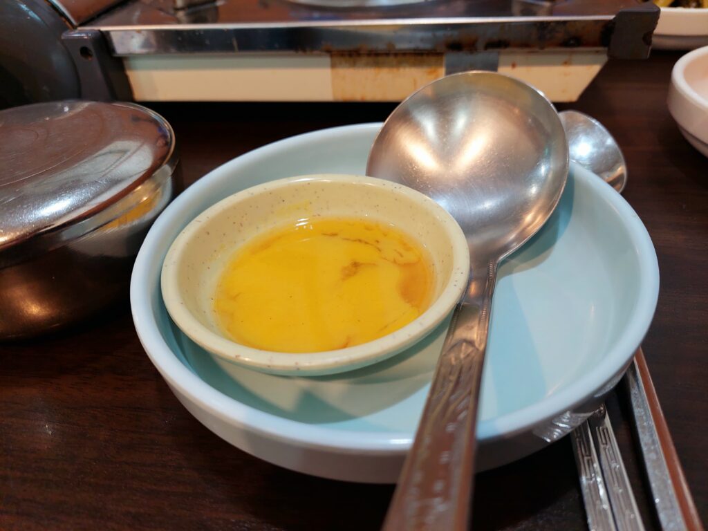 影島韓牛牛筋料理專賣店"來來食堂 왔다식당"